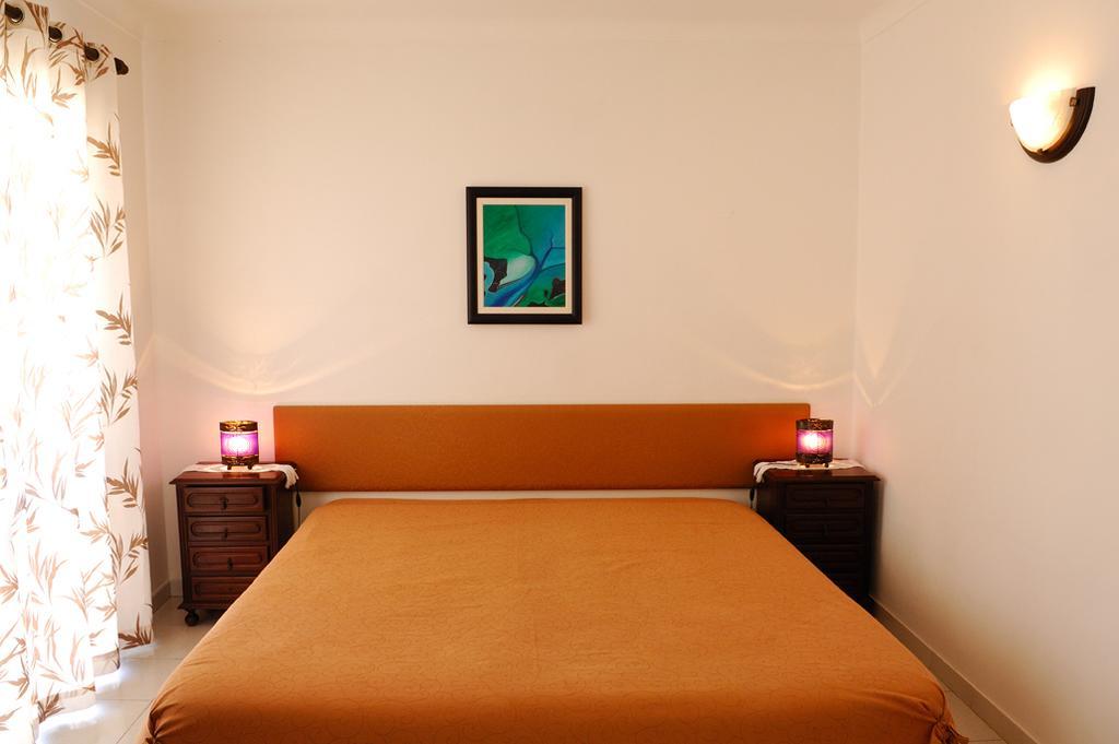 Guesthouse A Lareira Алжезур Номер фото